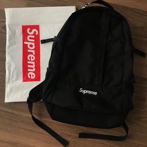 SUPREME BACKPACK: SS18 BLACK